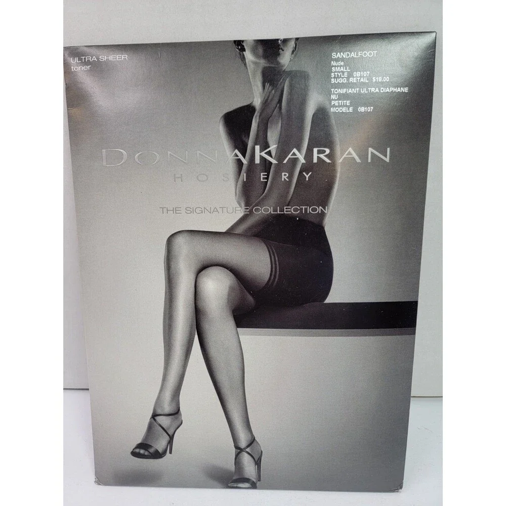 Donna Karan Hosiery Ultra Sheer Toner Nude Sandalfoot Small OB107 NIP